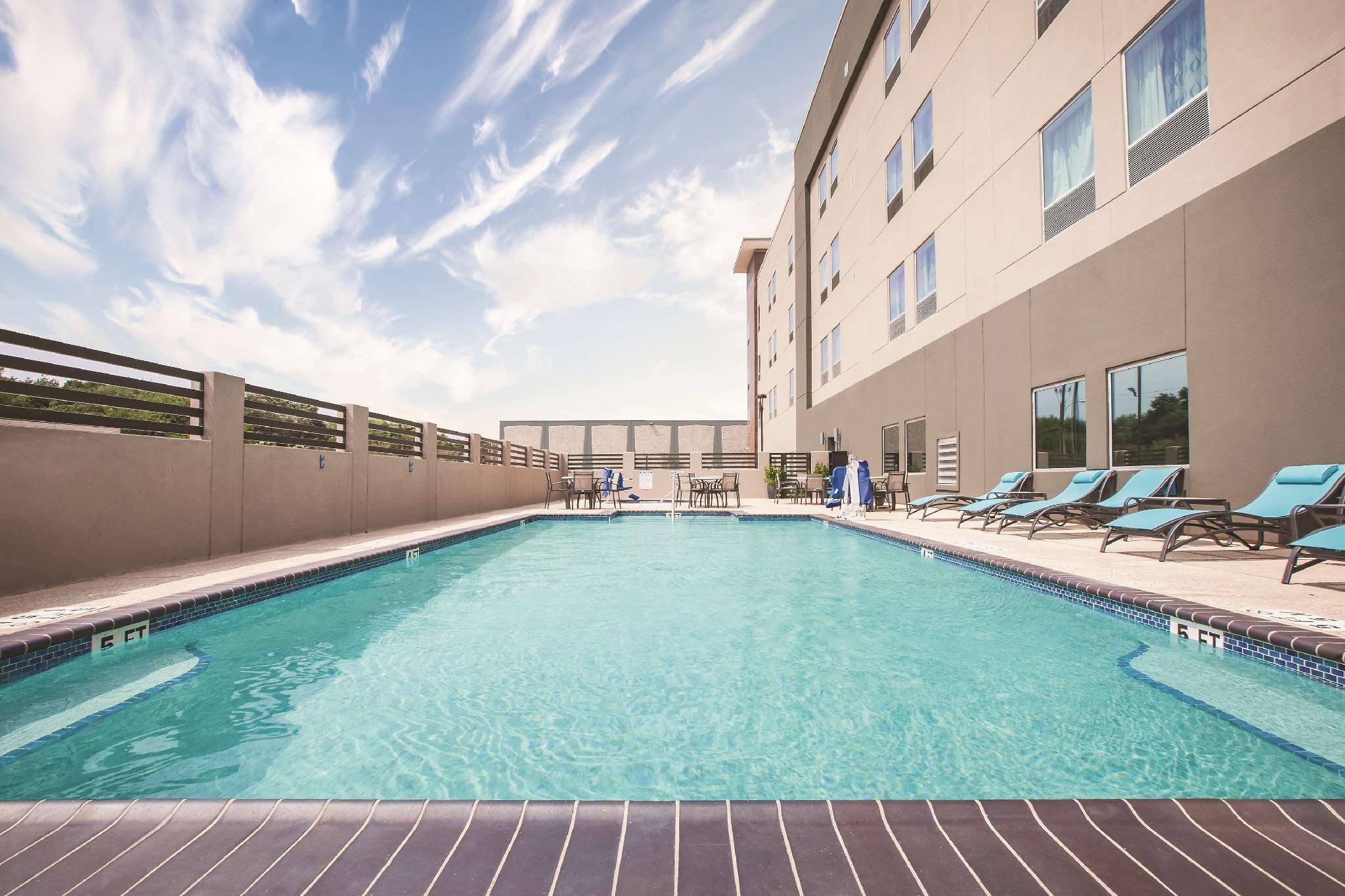 La Quinta By Wyndham Mcallen La Plaza Mall Εξωτερικό φωτογραφία